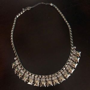 💖2/$15💰 Forever 21 Gold Jewel Necklace